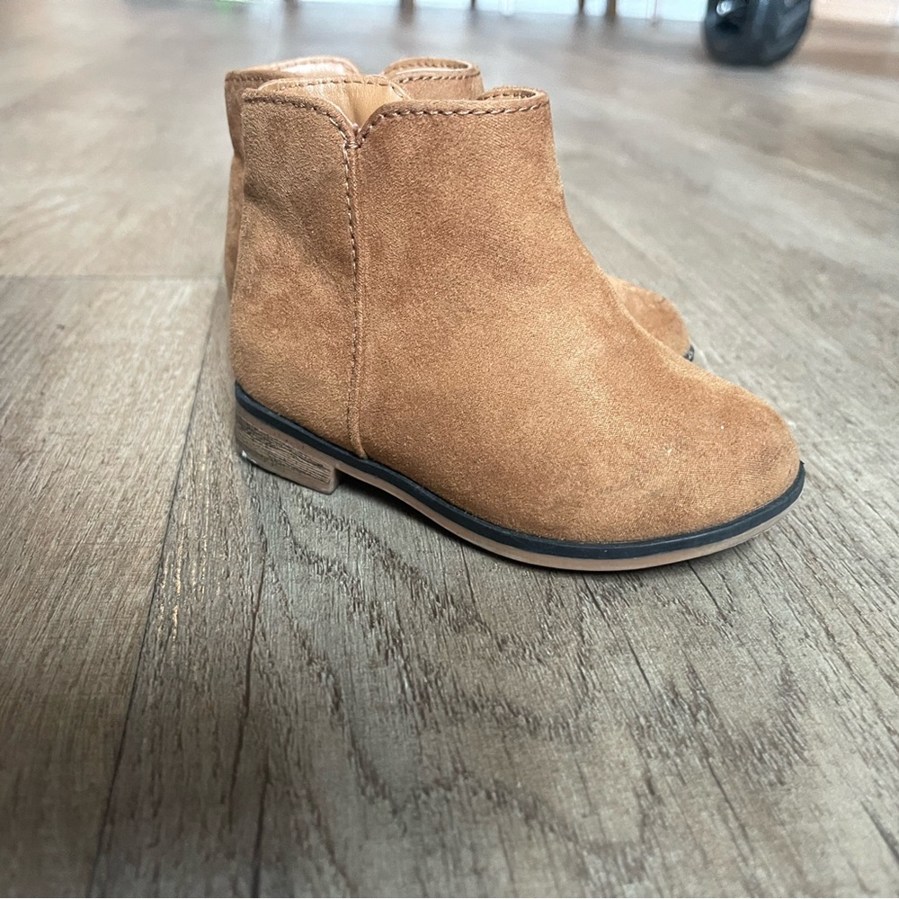 Cat & Jack Tan Suede Ankle Boots